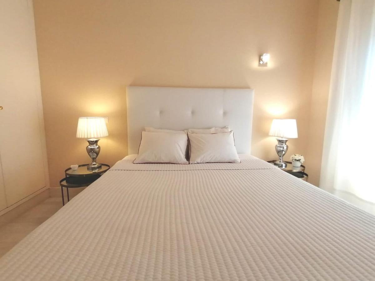 Beachfront Seaview Litoralmar Apt, Fast Wifi, Airco, Pool, Private Parking Portimão Exteriér fotografie