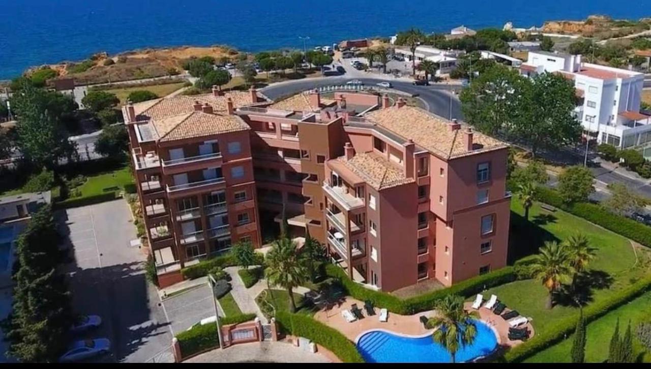 Beachfront Seaview Litoralmar Apt, Fast Wifi, Airco, Pool, Private Parking Portimão Exteriér fotografie